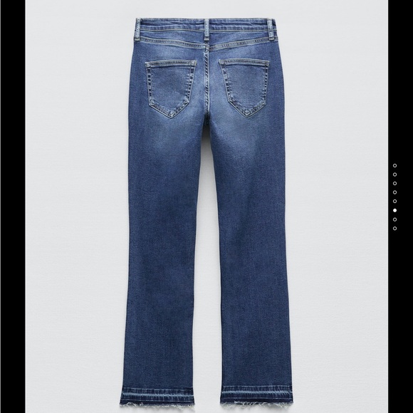 Zara Low Rise Bootcut Jeans - Picture 2 of 4